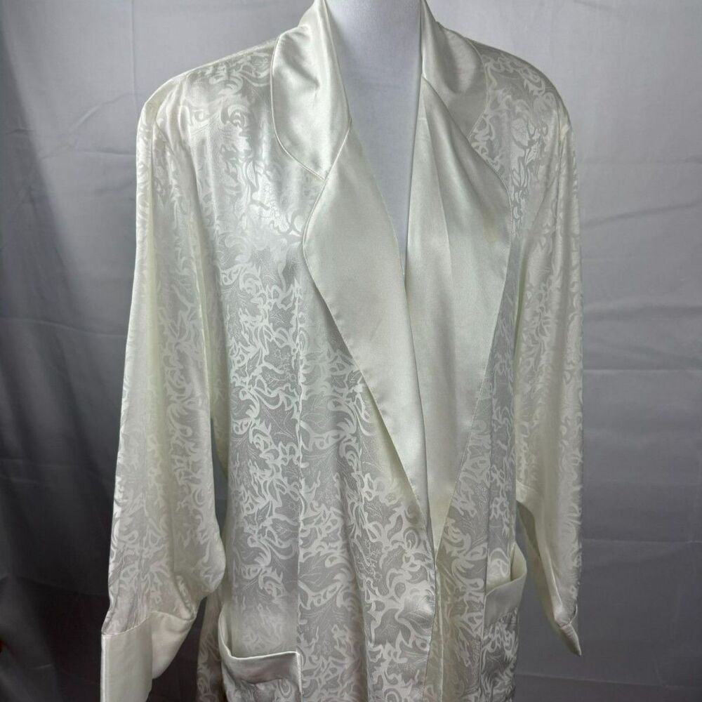 1990s Victoria's Secret Gold Label White Floral Satin Robe - L